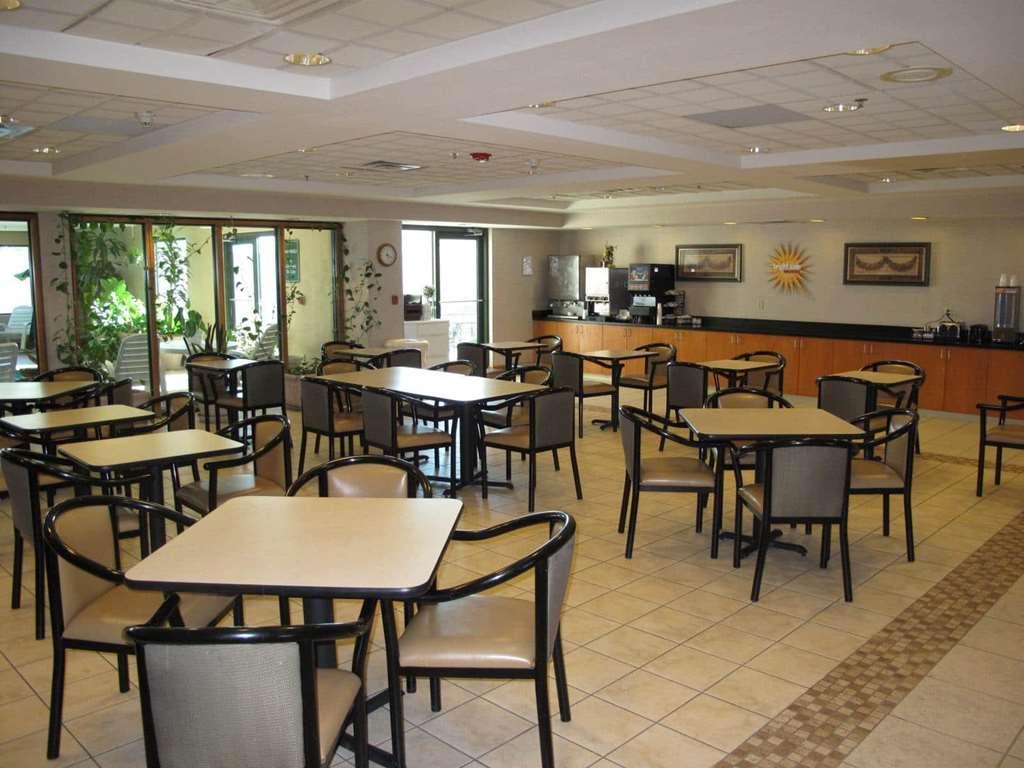Hotel La Quinta By Wyndham Omaha Airport Downtown Carter Lake Udogodnienia zdjęcie
