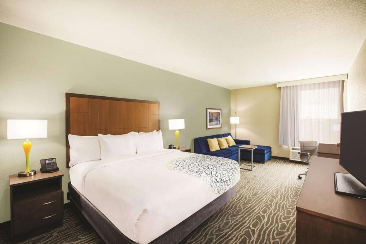 Hotel La Quinta By Wyndham Omaha Airport Downtown Carter Lake Zewnętrze zdjęcie