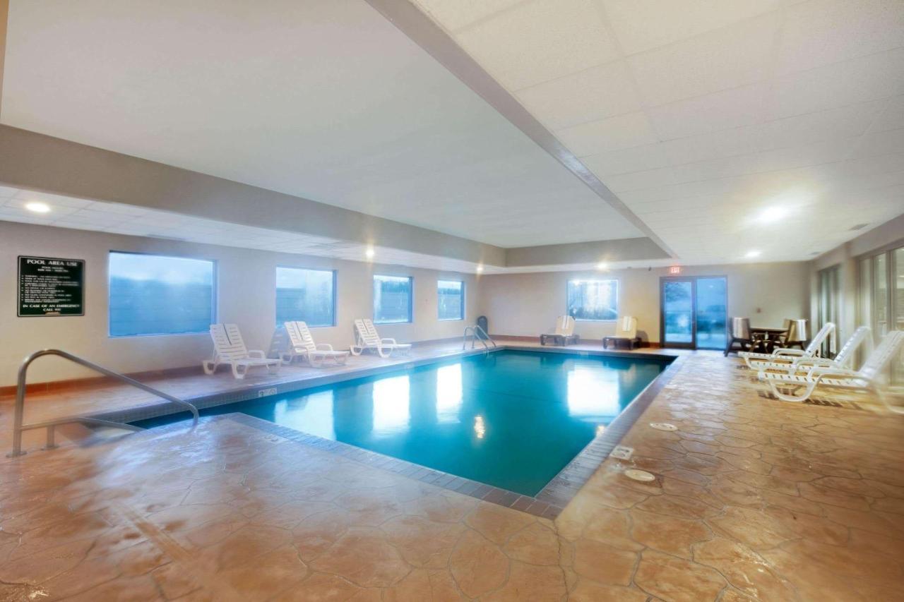 Hotel La Quinta By Wyndham Omaha Airport Downtown Carter Lake Zewnętrze zdjęcie